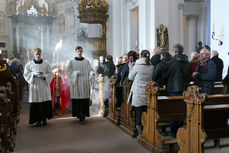 Aussendung der Sternsinger im Hohen Dom zu Fulda (Foto: Karl-Franz Thiede)